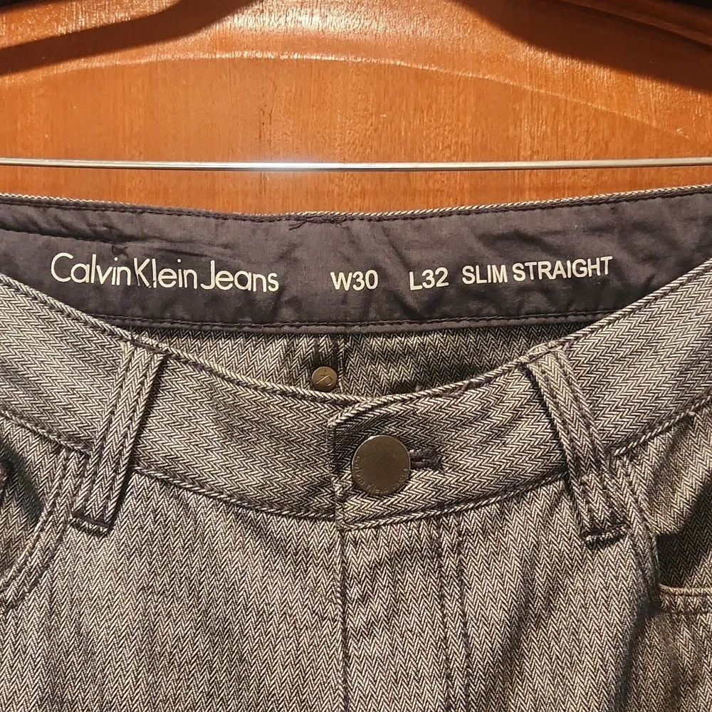 Calvin Klein Jeans Slim Straight W30 L32 Grey - Picture 2 of 15